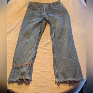 2/40$ Wrangler Light Blue Straight Leg Jeans with Colorful Embroidery